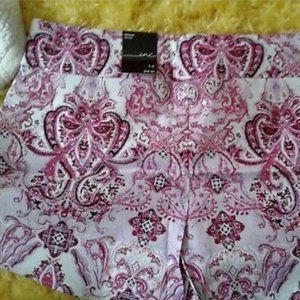 WOMENS INC SHORTS MIDRISE